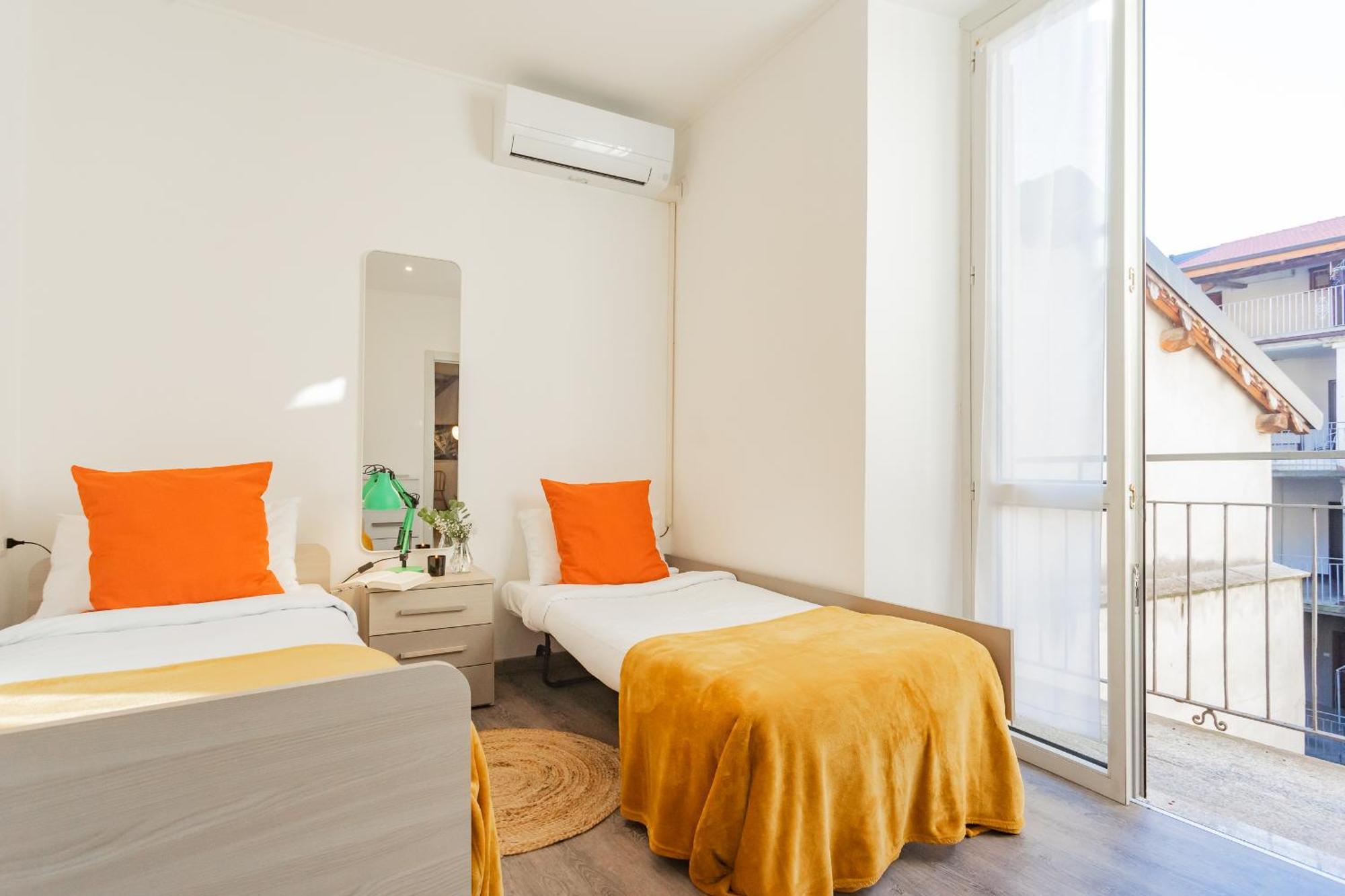 La Casa Di Nino By Rent All Como Zewnętrze zdjęcie