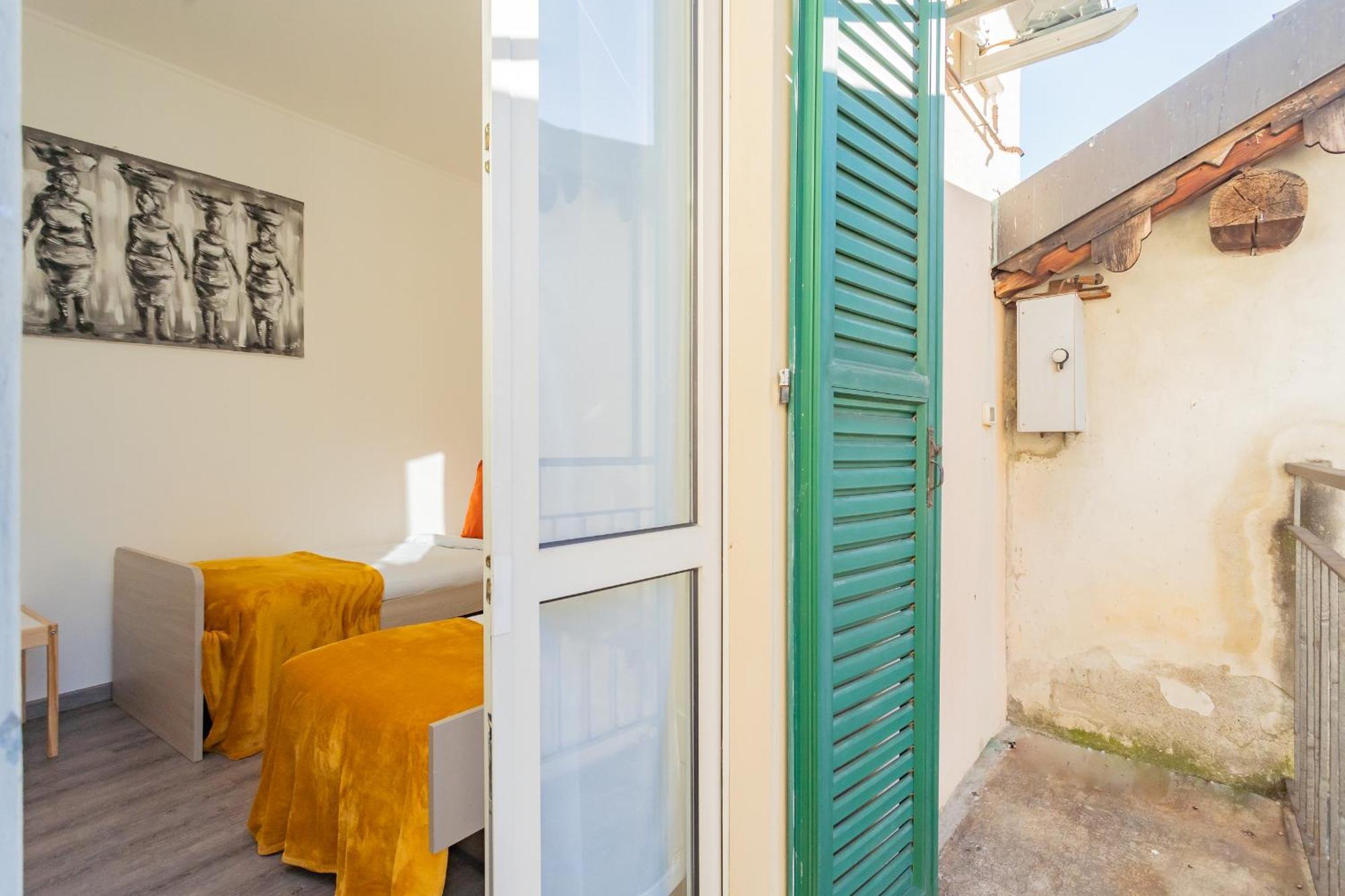 La Casa Di Nino By Rent All Como Zewnętrze zdjęcie
